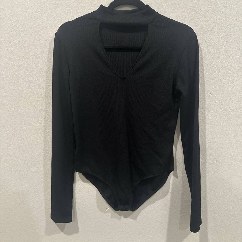Zara Elegant Black Knitwear